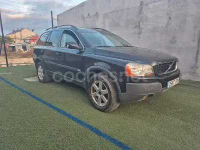 Begagnad Volvo XC90 163 HK (119 kW) 2003 Svart SUV