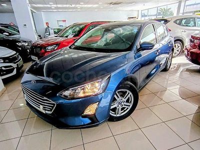 Usado Ford Focus Trend 95 CV (69 kW) 2019 Azul Berlina