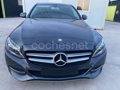 Usado Mercedes C220 Avantgarde 170 CV (125 kW) 2015 Gris / plata Berlina