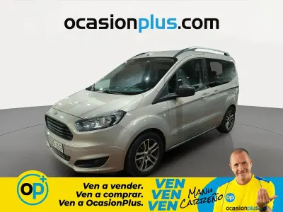 Usado Ford Tourneo Courier Ambiente 100 CV (73 kW) 2016 Gris Monovolumen