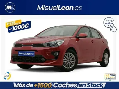 Usado Kia Rio 84 CV (61 kW) 2024 Rojo Utilitario