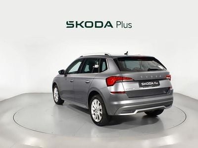 Usado Skoda Kamiq Style 150 CV (110 kW) 2022 Gris SUV