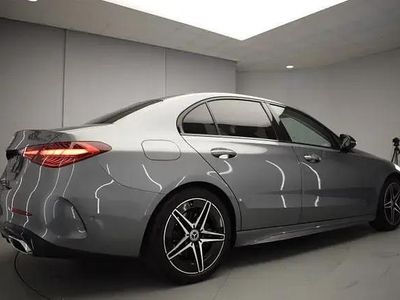 Używany Mercedes C200 204 KM (150 kW) 2022 Szary Sedan/Limuzyna