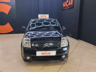 Usado Citroën C2 VTR Sport 61 CV (44 kW) 2005 Negro Utilitario