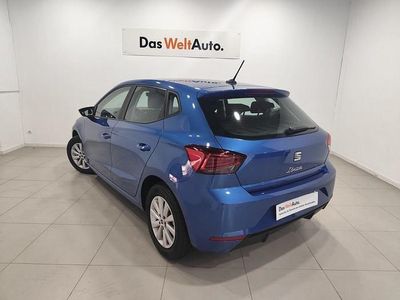 Usado Seat Ibiza Style 110 CV (80 kW) 2023 Azul Utilitario