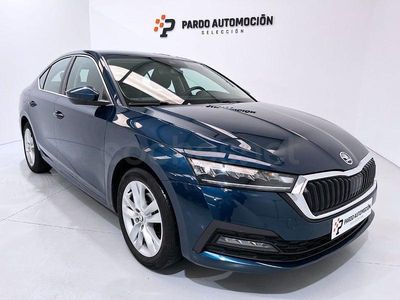 Usado Skoda Octavia Ambition 115 CV (84 kW) 2020 Azul Berlina