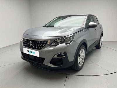 Usado Peugeot 3008 Active 130 CV (95 kW) 2019 Gris SUV