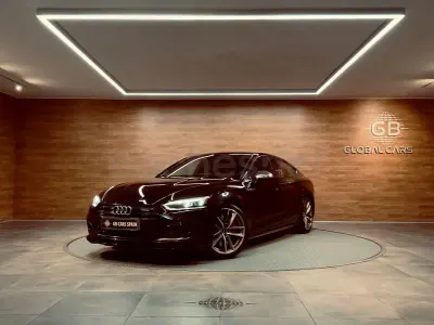 Usado Audi A5 347 CV (255 kW) 2019 Gris / plata Coupe