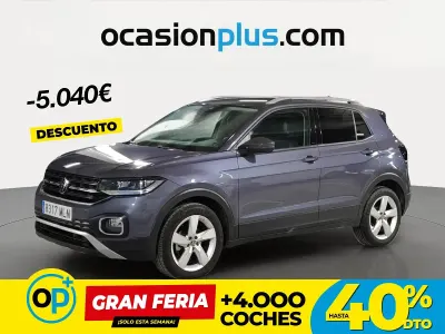 Usado VW T-Cross Sportline 110 CV (80 kW) 2023 Gris SUV