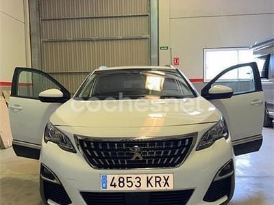 Usado Peugeot 3008 Allure 130 CV (95 kW) 2018 Blanco SUV