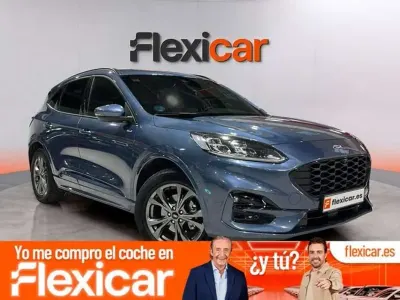 Usado Ford Kuga Titanium 226 CV (166 kW) 2021 Azul SUV