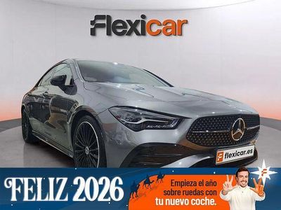 Gris Usado 2025 Mercedes CLA220 Berlina | 43.990 € (Un poco caro)