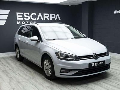 Usado VW Golf VII 116 CV (85 kW) 2018 Gris Familiar