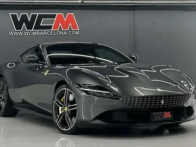 Begagnad Ferrari Roma 620 HK (456 kW) 2021 Grå Sportkupé