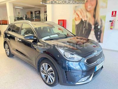 Usado Kia Niro 141 CV (103 kW) 2018 Negro SUV