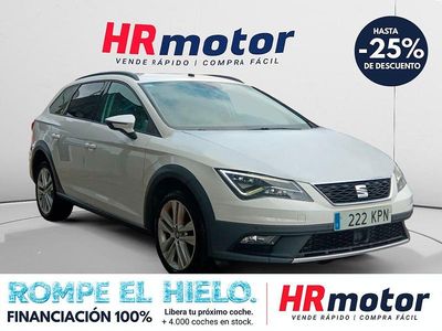 Usado Seat Leon 4Drive 150 CV (110 kW) 2018 Blanco Familiar