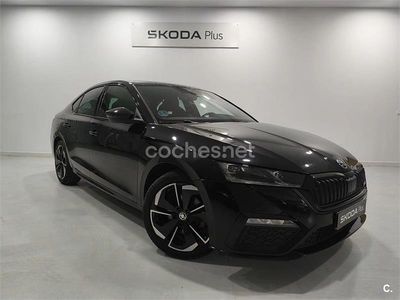 Usado Skoda Octavia RS 200 CV (147 kW) 2023 Negro Berlina