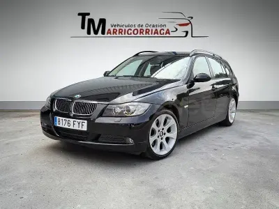 Usado BMW 320 177 CV (130 kW) 2007 Negro Familiar