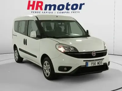 Usado Fiat Doblò 102 CV (75 kW) 2023 Blanco Monovolumen
