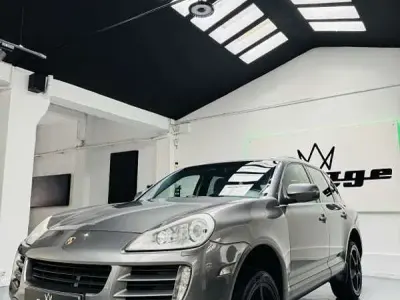 Usado Porsche Cayenne 385 CV (283 kW) 2009 Gris SUV