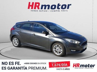 Usado Ford Focus Trend+ 125 CV (91 kW) 2015 Gris Berlina