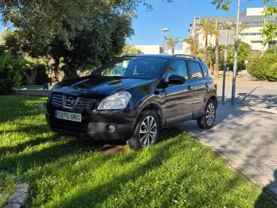 Usado Nissan Qashqai Tekna 140 CV (102 kW) 2009 Negro SUV