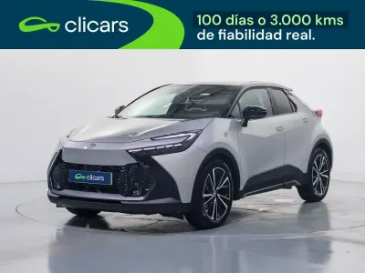 Usado Toyota C-HR 98 CV (72 kW) 2025 Gris SUV
