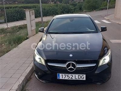 Mercedes CLA200
