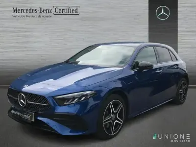 Käytetty Mercedes A250 218 HP (160 kW) 2024 Sininen Sedan