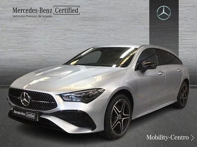 Usado Mercedes CLA250 AMG line 163 CV (119 kW) 2024 Plata iridio Berlina