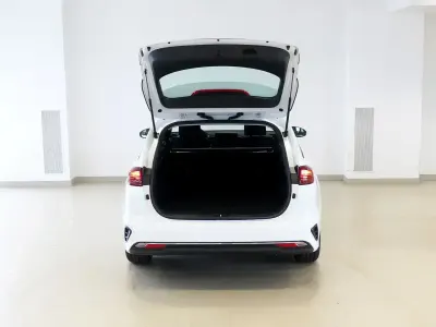 Occasion Kia Ceed 136 PK (100 kW) 2024 Wit Hatchback