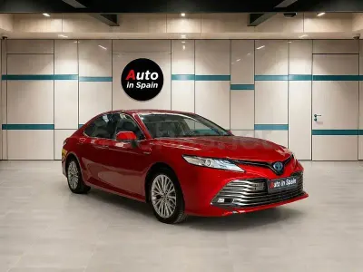 Käytetty Toyota Camry