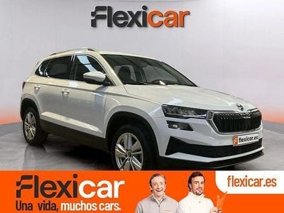 Usado Skoda Karoq Selection 116 CV (85 kW) 2025 Blanco SUV