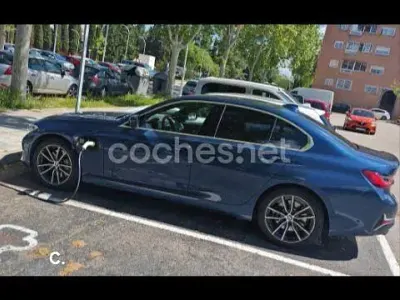 Używany BMW 330e Comfort Edition 292 KM (214 kW) 2020 Niebieski Sedan/Limuzyna
