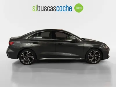 Usado Audi A3 S-Line 150 CV (110 kW) 2025 Gris/plata Berlina
