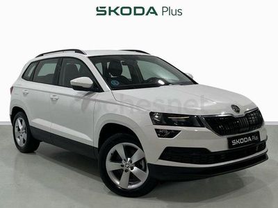Usado Skoda Karoq Ambition 150 CV (110 kW) 2021 Blanco SUV