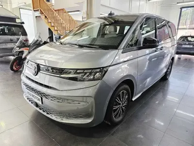 Nuevo VW Multivan Life 150 CV (110 kW) 2026 Gris Monovolumen