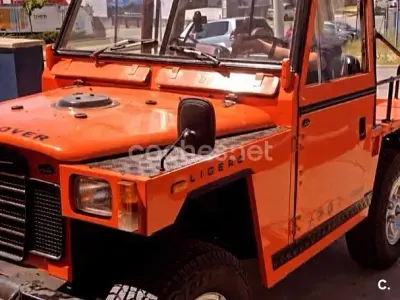 Usado Land Rover Defender 112 CV (82 kW) 1995 Naranja SUV
