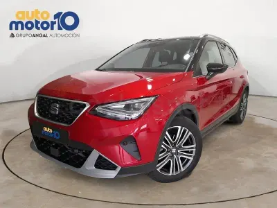 Usado Seat Arona Xperience 110 CV (80 kW) 2023 Rojo SUV
