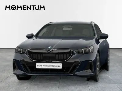 Usado BMW 530e Comfort Edition 299 CV (219 kW) 2026 Negro Familiar