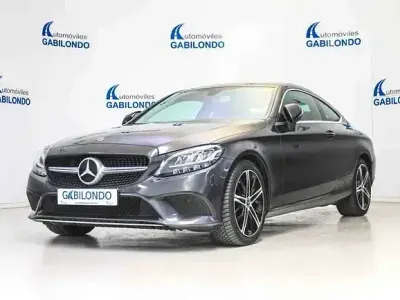 Usado Mercedes C220 194 CV (142 kW) 2020 Gris Coupe