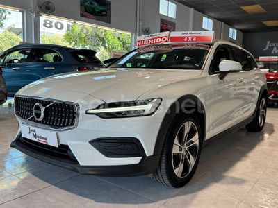 Volvo V60 CC