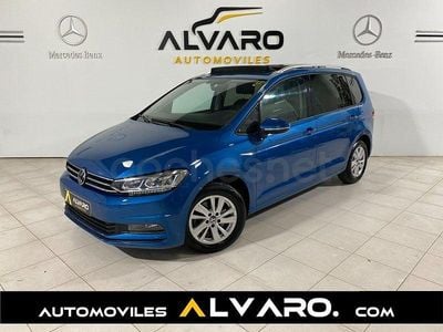 Usado VW Touran Advance 150 CV (110 kW) 2021 Azul Monovolumen