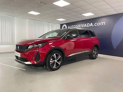 Usado Peugeot 5008 GT 130 CV (95 kW) 2021 Rojo ultimate (especial) Monovolumen