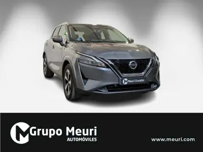 Usado Nissan Qashqai Acenta 158 CV (116 kW) 2022 Gris SUV