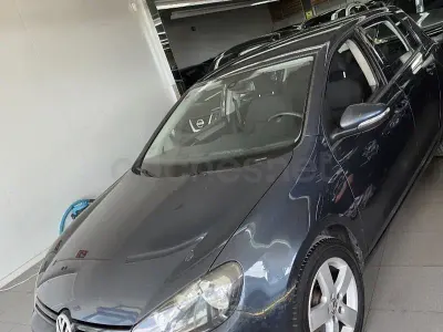 Usado VW Golf VII Advance 105 CV (77 kW) 2012 Azul Berlina