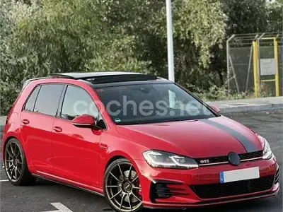 Usado VW Golf VII GTI 245 CV (180 kW) 2018 Rojo Berlina