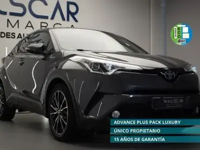 Usado Toyota C-HR Advance 122 CV (89 kW) 2017 Gris / plata SUV