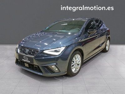Usado Seat Ibiza FR 115 CV (84 kW) 2024 Gris Utilitario