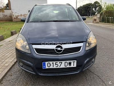 Gris / plata Usado 2006 Opel Zafira Enjoy Monovolumen | 3500 € (Precio justo)